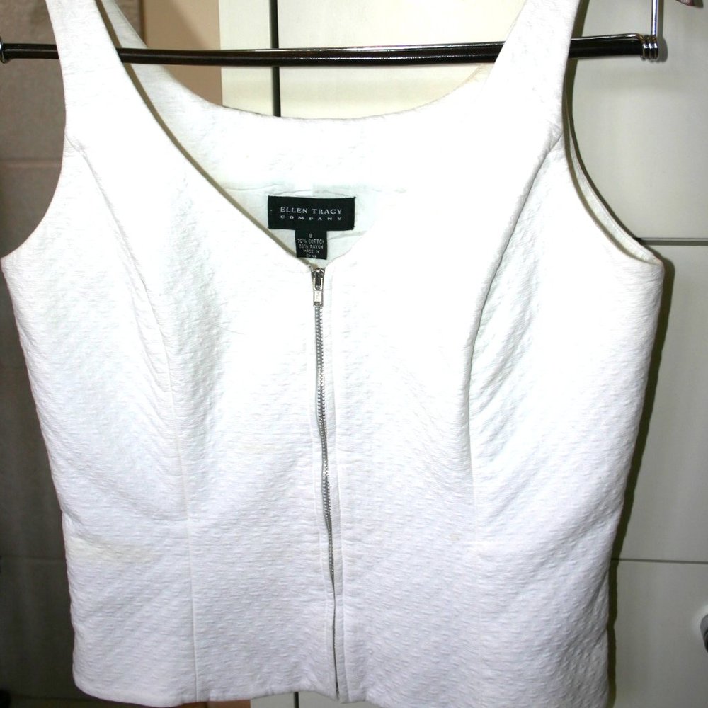 ELLEN TRACY COMPANY 2-Piece FullyLined White Skirt  Size 4 + Top Size 8 Gorgeous